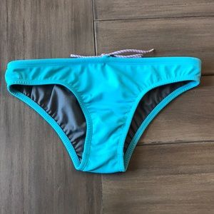 Jolyn hawaii blue andy bottoms